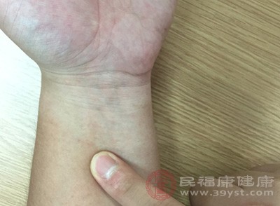 按摩内关穴对胃好 按摩内关穴对胃好