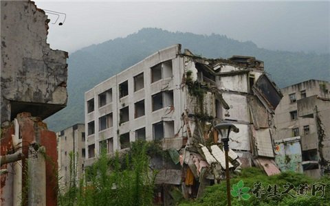 民警婚期遇地震 地震时躲哪里最安全