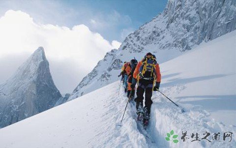 登山队遇雪崩遇难 遭遇雪崩该怎么办